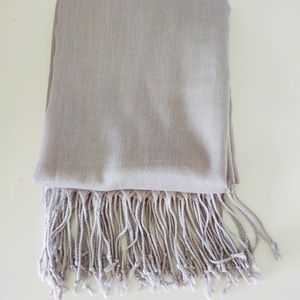 🌸2 for one🌸Soft lilac scarf